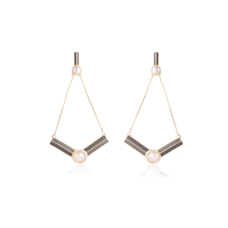 PEARL & PEARLIZED MILKY QUARTZ EARRING - DROP SHAPE - GOLD PLATED