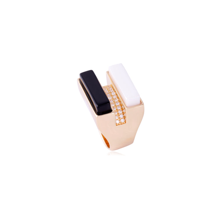 PEARLIZED PORCELAIN AND BLACK OBSIDIAN RING - GOLD PLATED