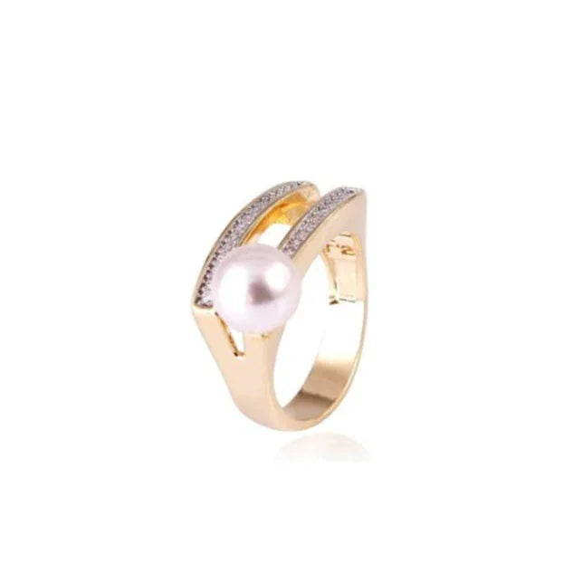 PEARL ACCENT RING | GOLD PLATED | OPULENCE | BRAINSTORM JEWELRY - Brainstorm Jewelry
