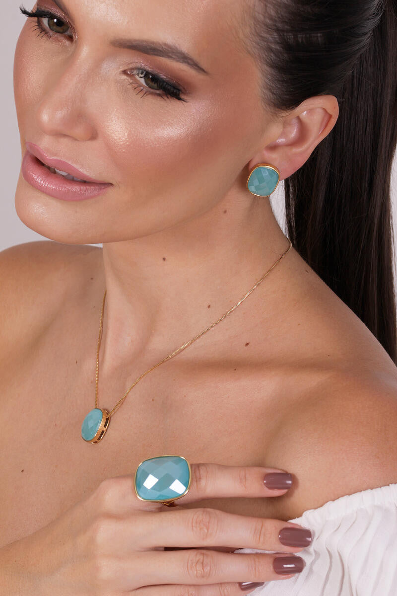 MADISON AVENUE NECKLACE- ITS SKY BLUE PERSONAL