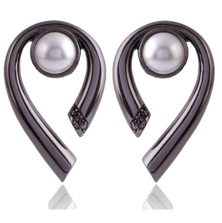 PEARL - EARRING - BLACK METALLIZATION