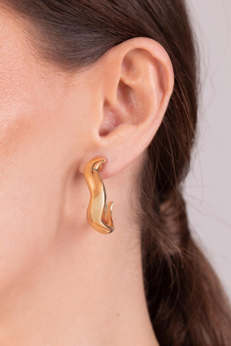 HOOP WAVES EARRINGS - 18K GOLD-PLATED