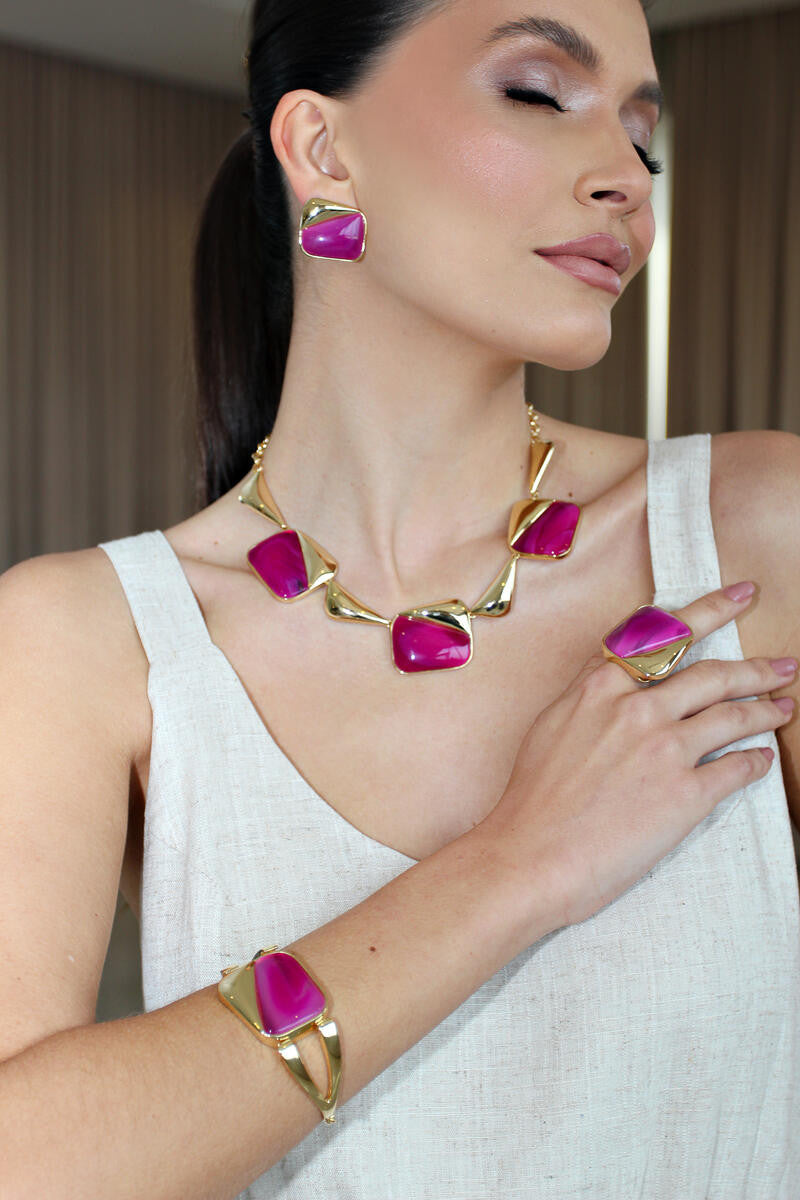 NECKLACE - GOLD PLATED - PINK STRIPED AGATE